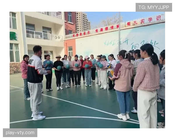 深入解析篮球挑战判罚规则的具体执行标准与流程细节说明 深入解析篮球挑战判罚规则的具体执行标准与流程细节说明